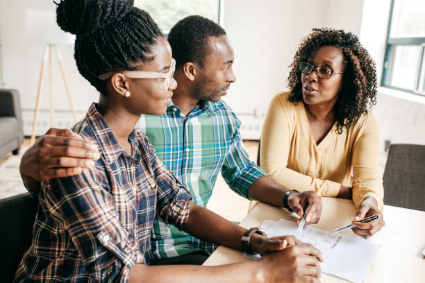  Santee, CA Loan Agency Pros